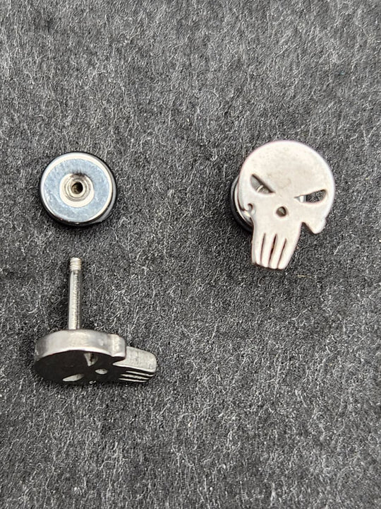 Rock2You Ohrstecker mit Drehverschluss Silver Skull