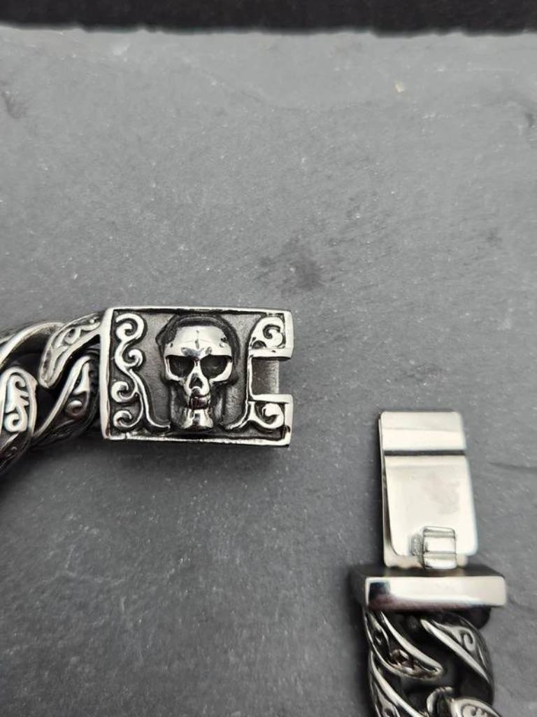 Rock2you Biker Armband Ghost Skull - Salathé Jeans & Army Shop AG